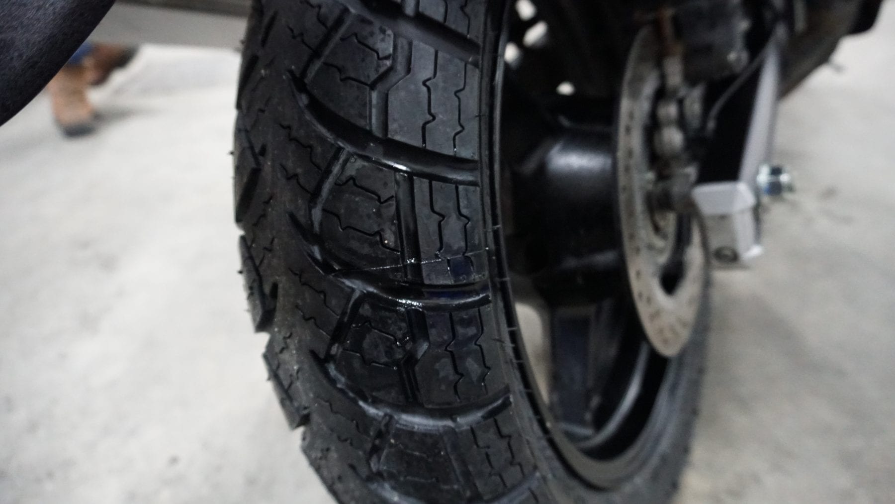 Est-ce qu’il faut des pneus d’hiver pour les motos ?