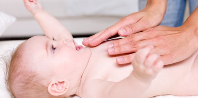 L'importance du massage post-natal